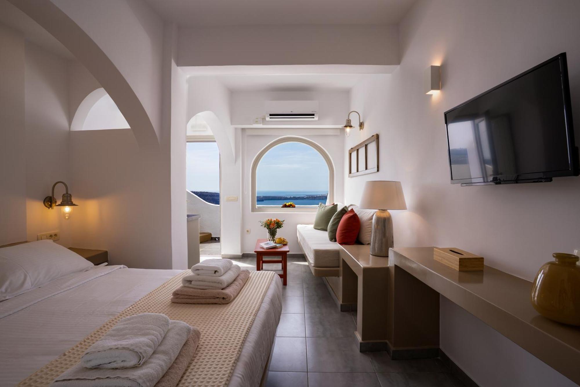 אימרוביגלי Mardanza Krokos Suites מראה חיצוני תמונה