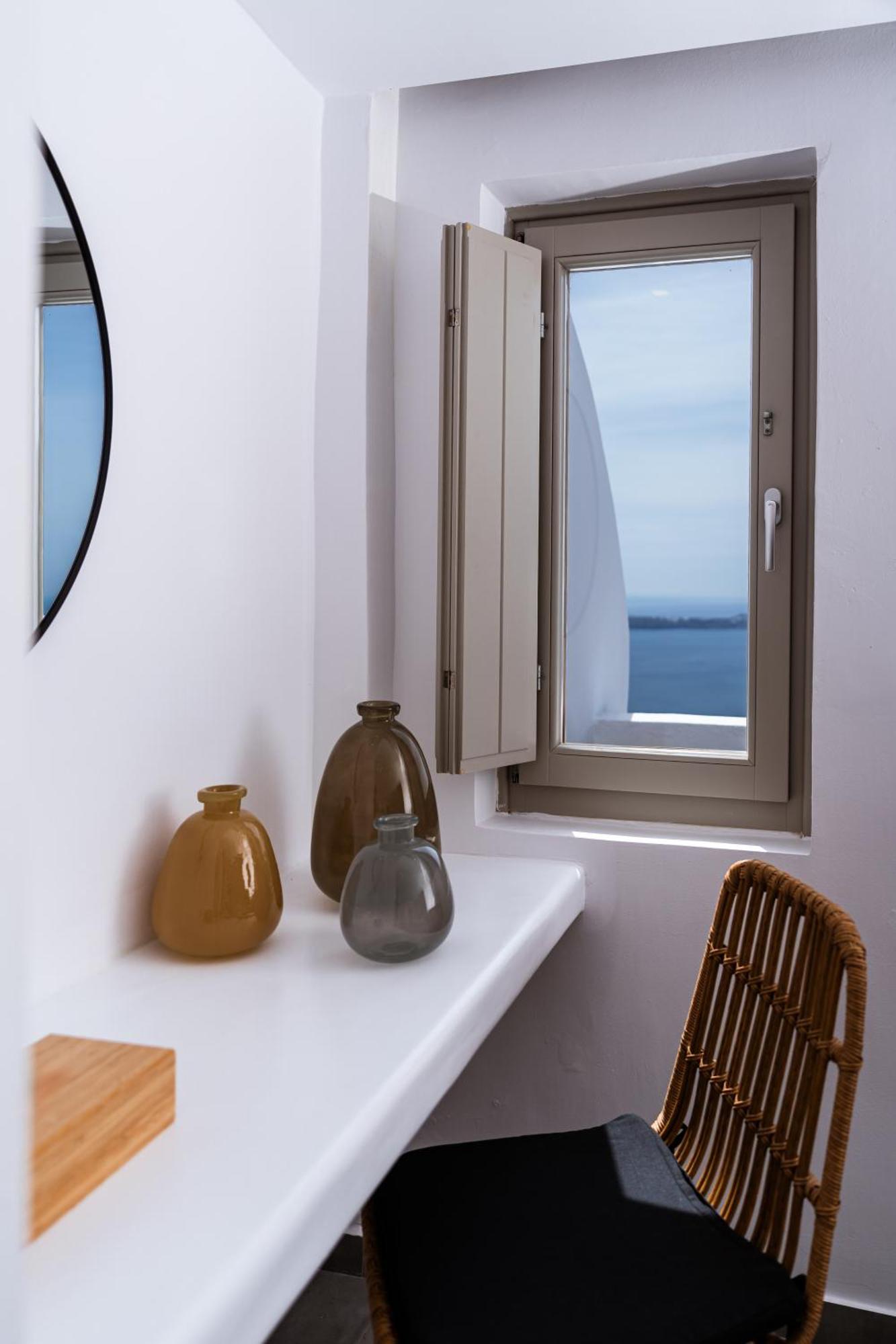אימרוביגלי Mardanza Krokos Suites מראה חיצוני תמונה